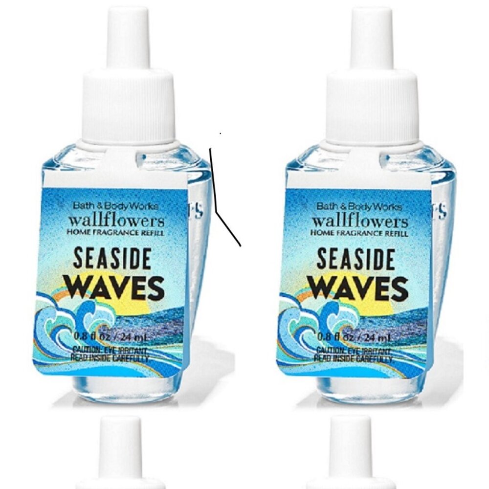 Bath & Body Works Seaside Waves Wallflowers Fragrance Refill Bulbs x 2